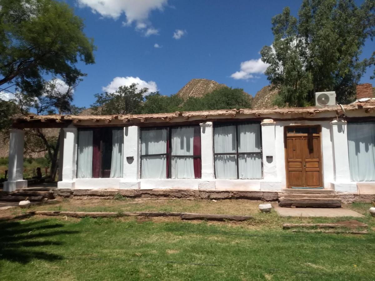 Hotel Hacienda Casa Blanca Tinogasta Eksteriør bilde