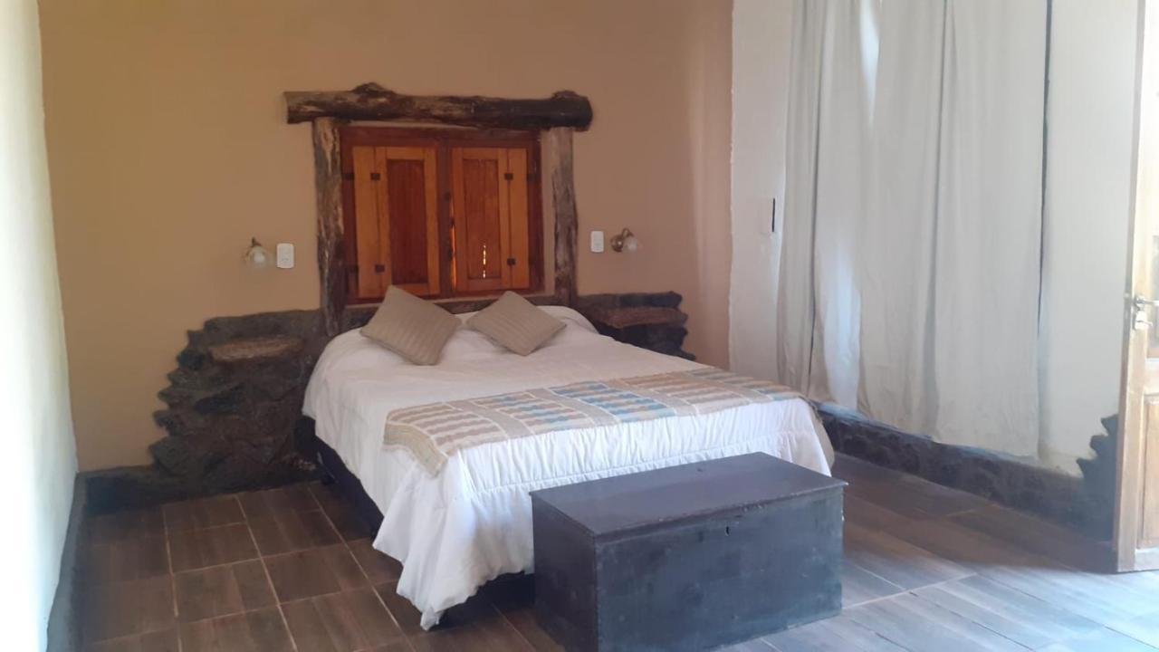 Hotel Hacienda Casa Blanca Tinogasta Eksteriør bilde